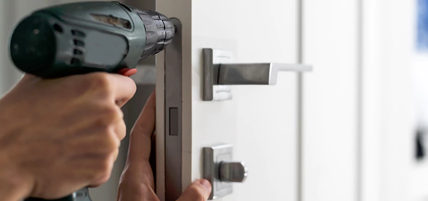 Locksmith For Lock Replacement Near Me in Galesburg, IL